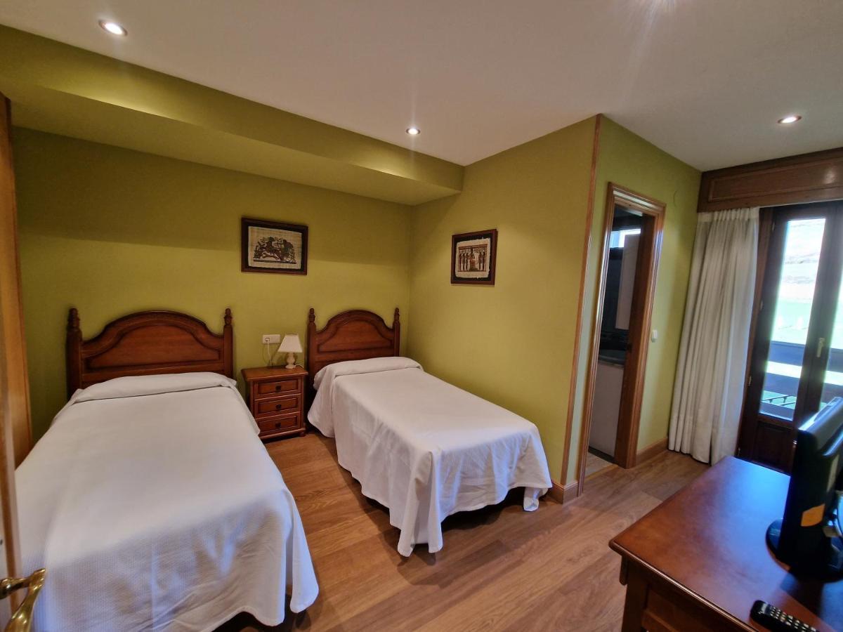 Hostal Lizuniaga Bera  Eksteriør bilde