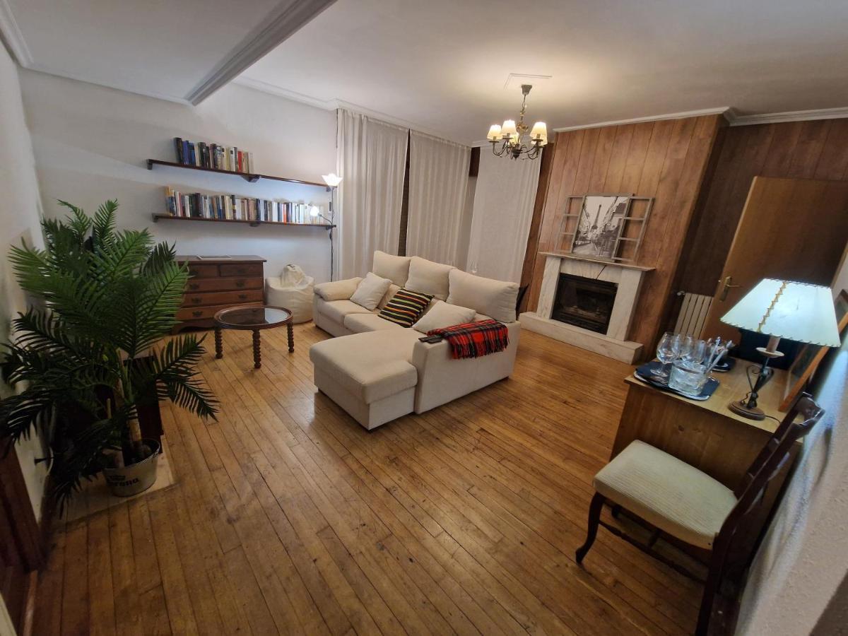 Hostal Lizuniaga Bera  Eksteriør bilde