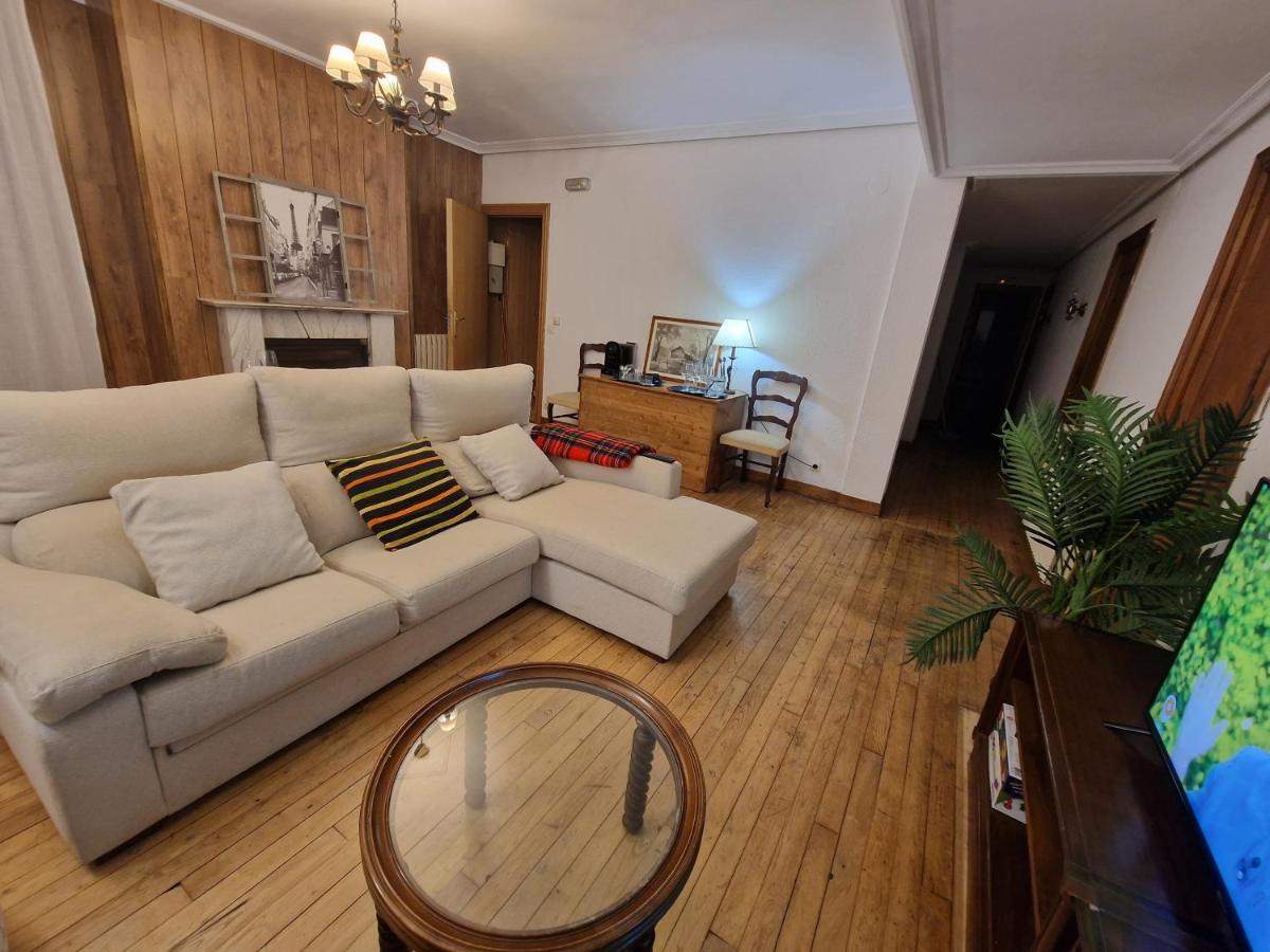 Hostal Lizuniaga Bera  Eksteriør bilde