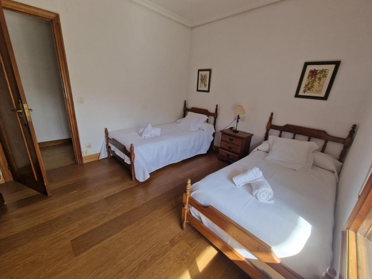 Hostal Lizuniaga Bera  Eksteriør bilde