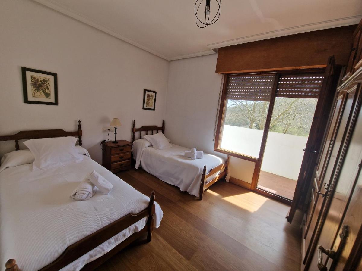 Hostal Lizuniaga Bera  Eksteriør bilde